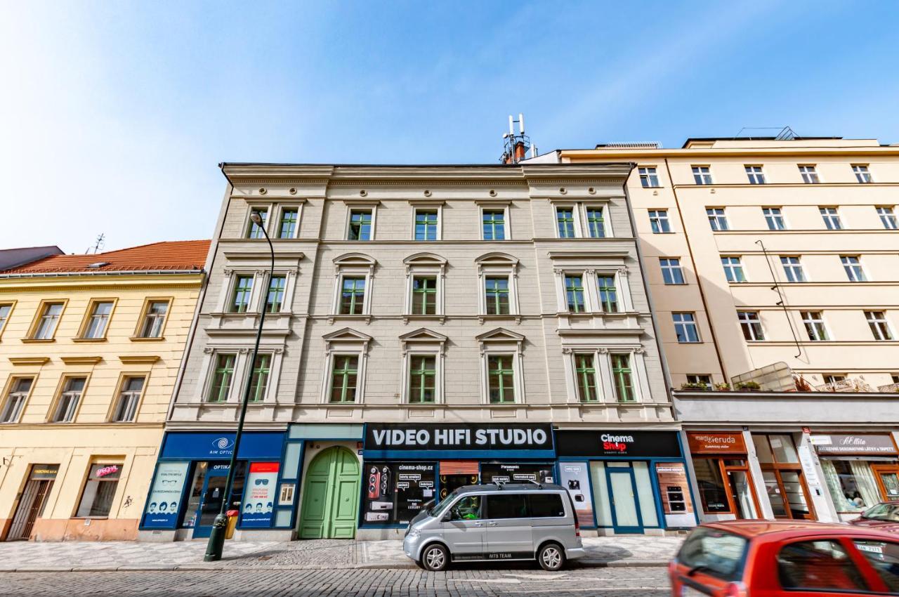 Prague Vysehradska Apartment Buitenkant foto